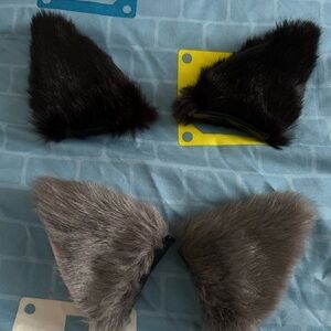 Faux Fur Cat Ear Clips - Black and Gray